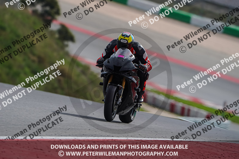 motorbikes;no limits;peter wileman photography;portimao;portugal;trackday digital images